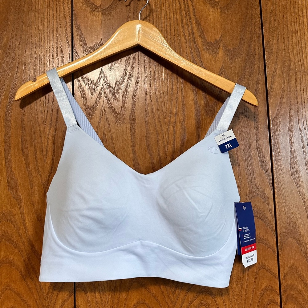 Champion wire free Comfort Bra NWT